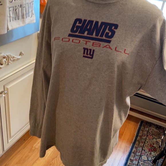 NWOT NFL NY GIANTS LONG SLEEVE LOGO TEE SHIRT Reduced w $4.99 Reduced Ship👏🏻❤️ - Picture 8 of 10